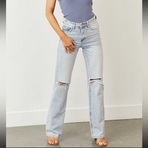 Vervet Light Wash High Rise Distressed Knee Mom Flare Jeans